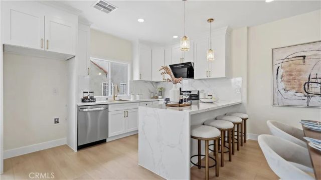 5513 S Mullen, Los Angeles, CA 90043