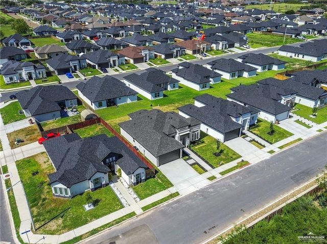 3721 S Solstice Road, Edinburg, TX 78542