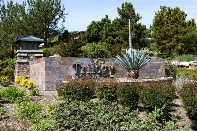 24082 Boulder Oaks Drive, Corona, CA 92883