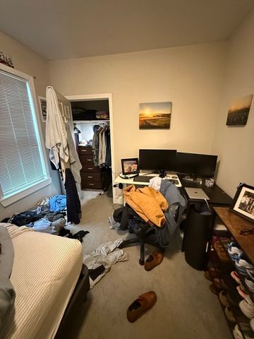 190 L St 2, Boston, MA 02127