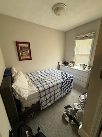 190 L St 2, Boston, MA 02127