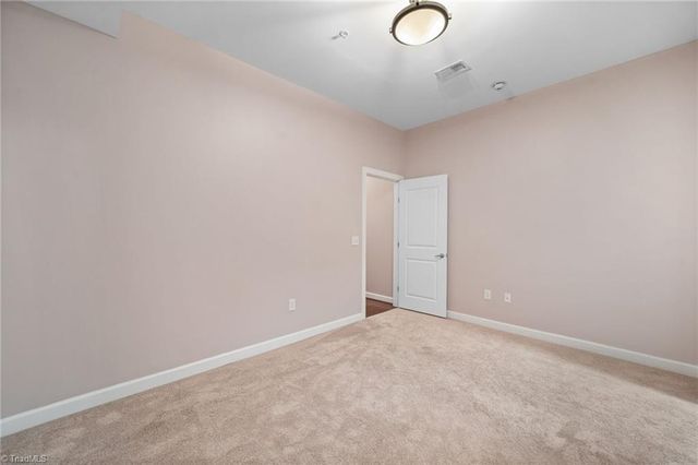 201 N Elm Street 1404, Greensboro, NC 27401