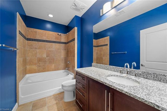 201 N Elm Street 1404, Greensboro, NC 27401