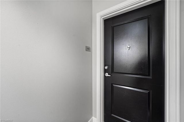 201 N Elm Street 1404, Greensboro, NC 27401