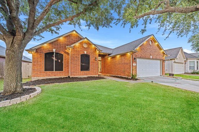 2010 Lincoln Crest Way, Sugar Land, TX 77498