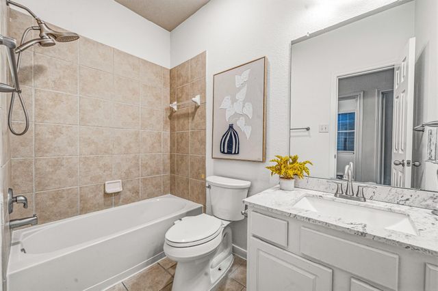 2010 Lincoln Crest Way, Sugar Land, TX 77498