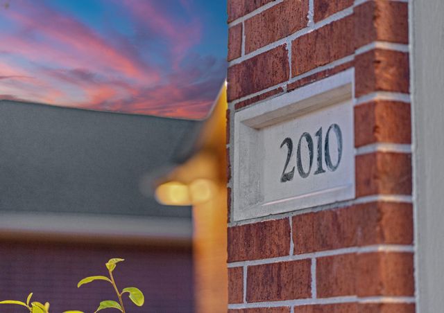 2010 Lincoln Crest Way, Sugar Land, TX 77498