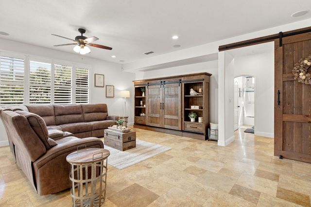 2186 Greger St, Oakdale, CA 95361
