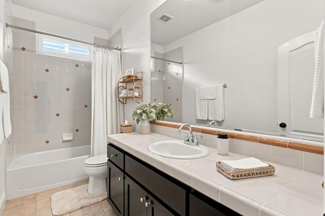 2186 Greger St, Oakdale, CA 95361