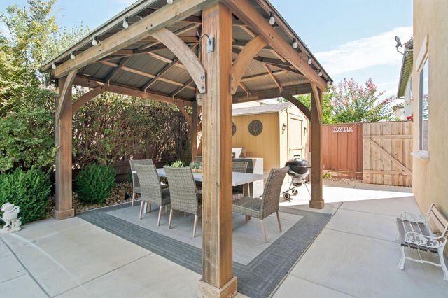 2186 Greger St, Oakdale, CA 95361