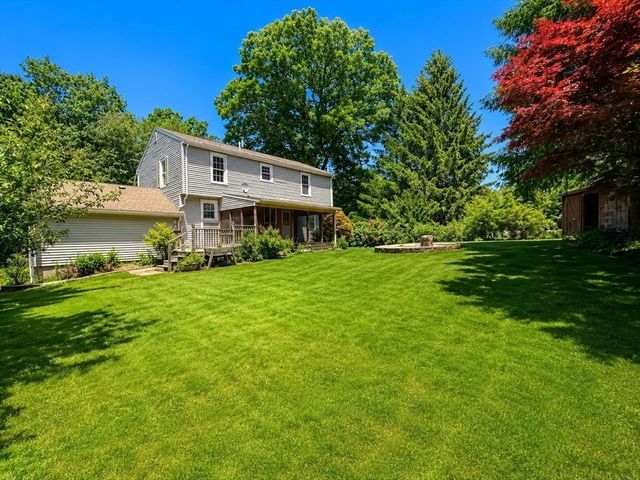 225 River Rd, Tewksbury, MA 01876