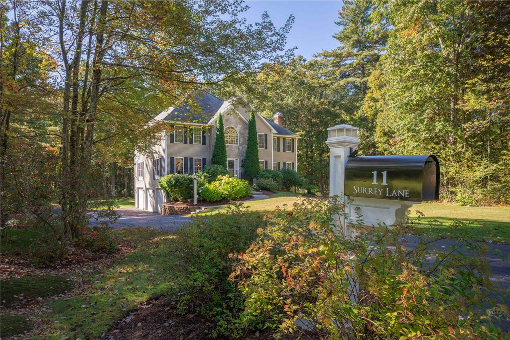 11 Surrey Lane, Salem, NH 03079