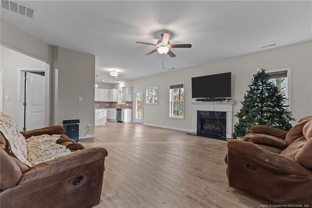 89 N Dakota Court, Spring Lake, NC 28390