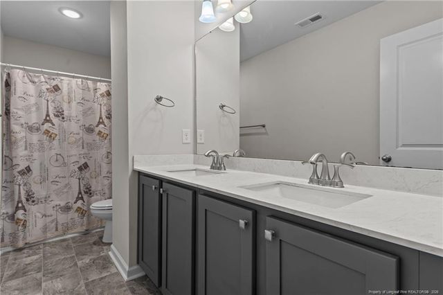 89 N Dakota Court, Spring Lake, NC 28390