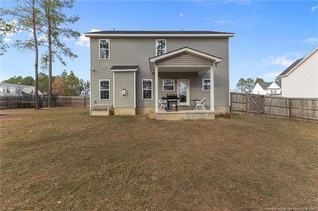 89 N Dakota Court, Spring Lake, NC 28390