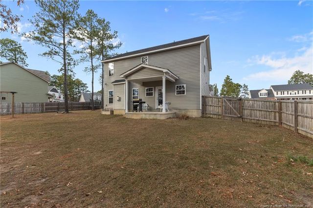 89 N Dakota Court, Spring Lake, NC 28390