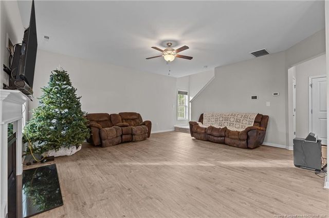 89 N Dakota Court, Spring Lake, NC 28390