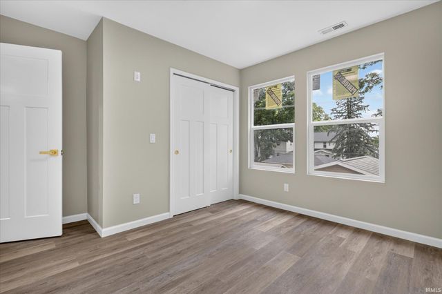 1026 Clover Street, South Bend, IN 46615