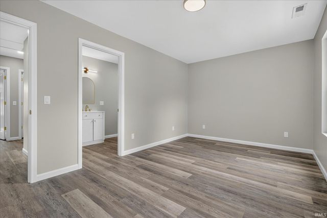 1026 Clover Street, South Bend, IN 46615