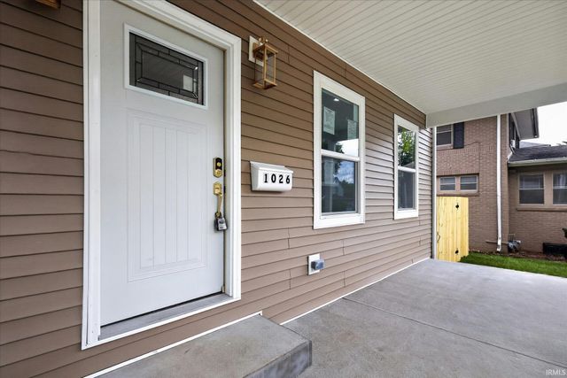 1026 Clover Street, South Bend, IN 46615