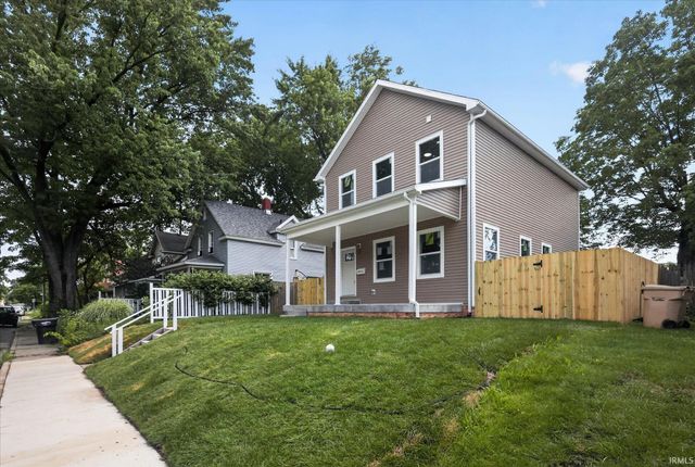 1026 Clover Street, South Bend, IN 46615