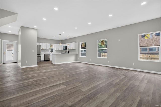 1026 Clover Street, South Bend, IN 46615