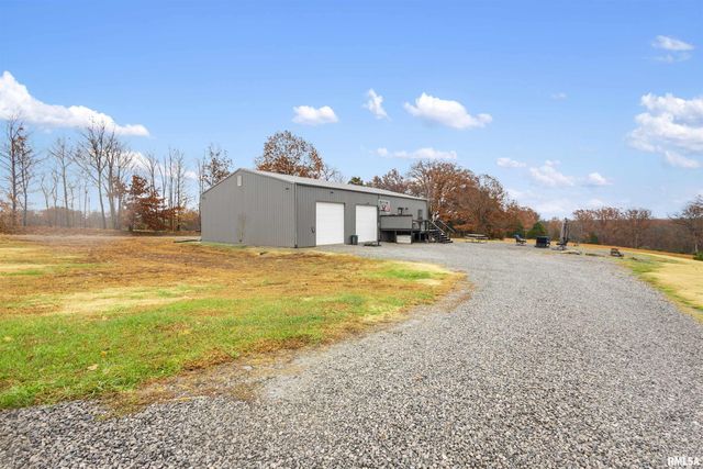 221 E Gore Street, Goreville, IL 62939