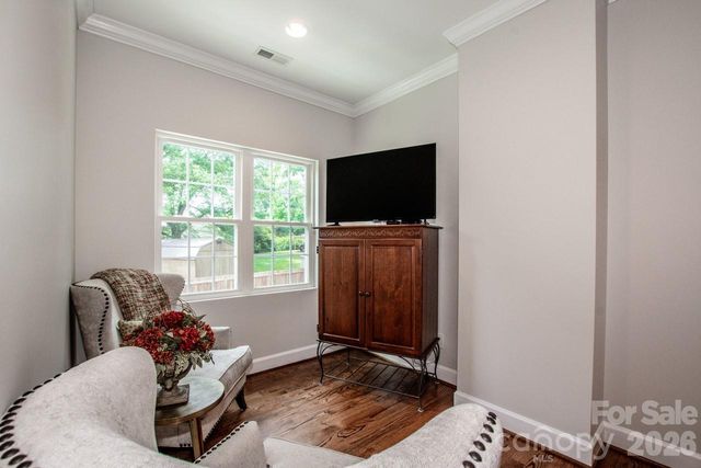 3211 Oakdale Road, Charlotte, NC 28216