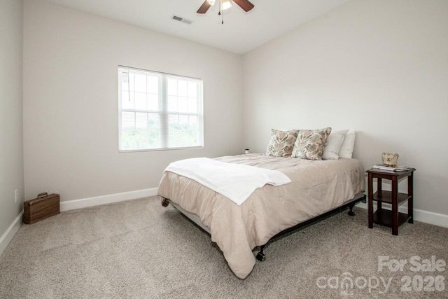 3211 Oakdale Road, Charlotte, NC 28216