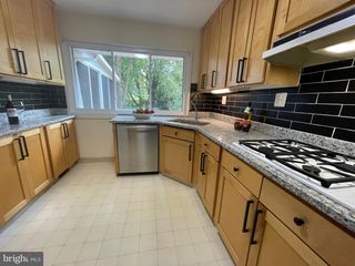 3111 MARL PAT DR, Alexandria, VA 22310