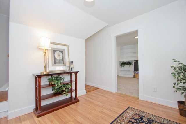 38 Virginia Street, Springfield, MA 01108