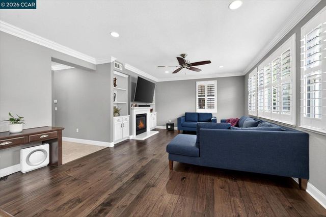 5271 5271 Salerno Dr, Dublin, CA 94568