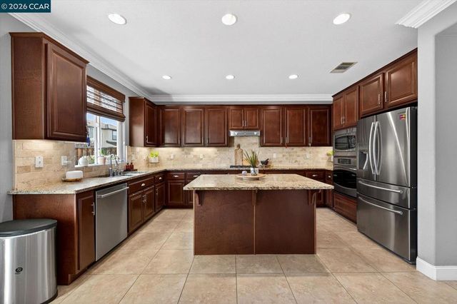 5271 5271 Salerno Dr, Dublin, CA 94568