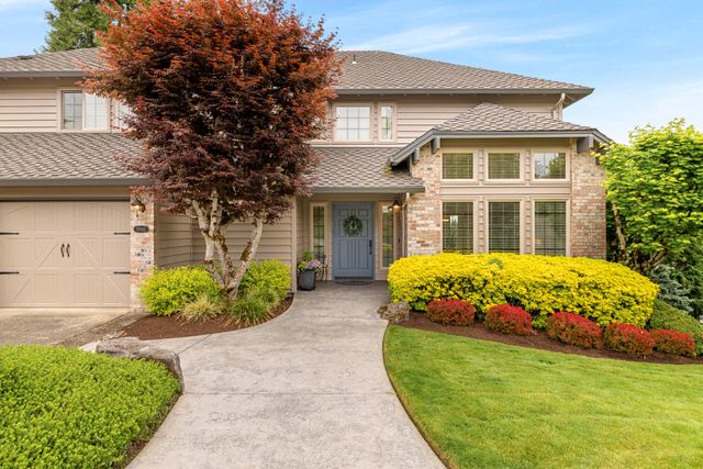 1960 Sunburst Terrace, West Linn, OR 97068