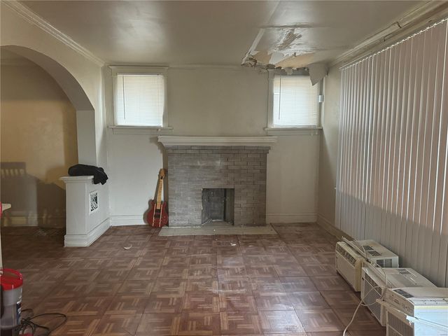 7210 Normandy Place, St Louis, MO 63121