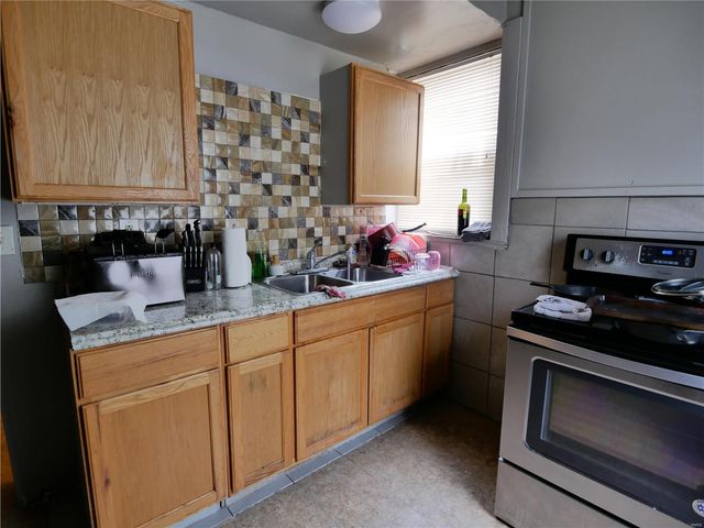 7210 Normandy Place, St Louis, MO 63121