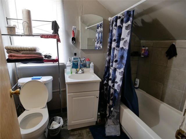 7210 Normandy Place, St Louis, MO 63121