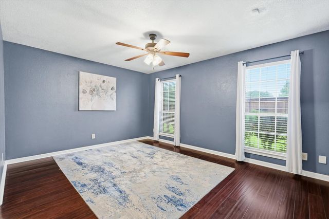 7221 Mccoy Drive, Watauga, TX 76148
