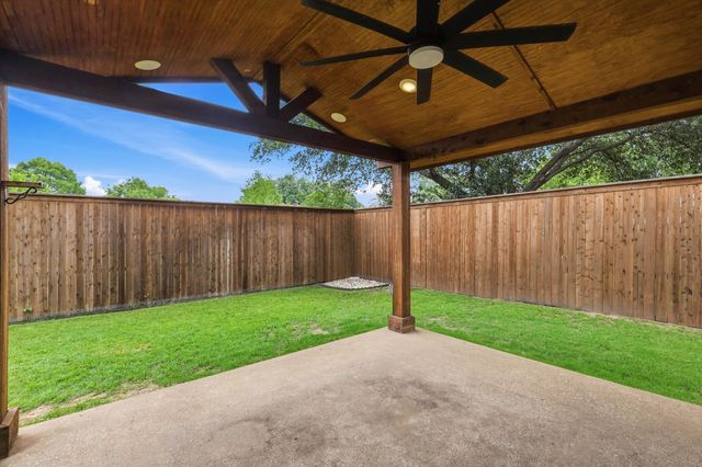 7221 Mccoy Drive, Watauga, TX 76148