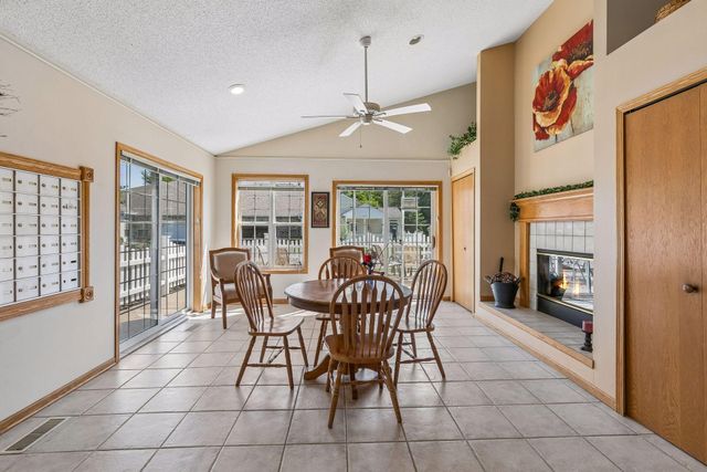 6936 Inverness Court 23, Inver Grove Heights, MN 55077