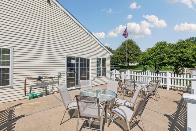 6936 Inverness Court 23, Inver Grove Heights, MN 55077