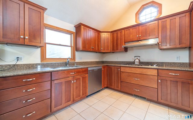 183 Aston Lane, Middletown, CT 06457