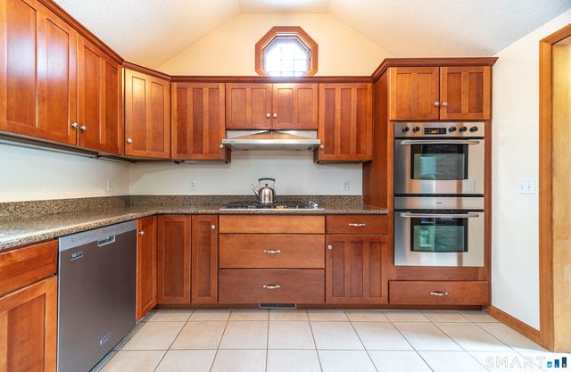 183 Aston Lane, Middletown, CT 06457