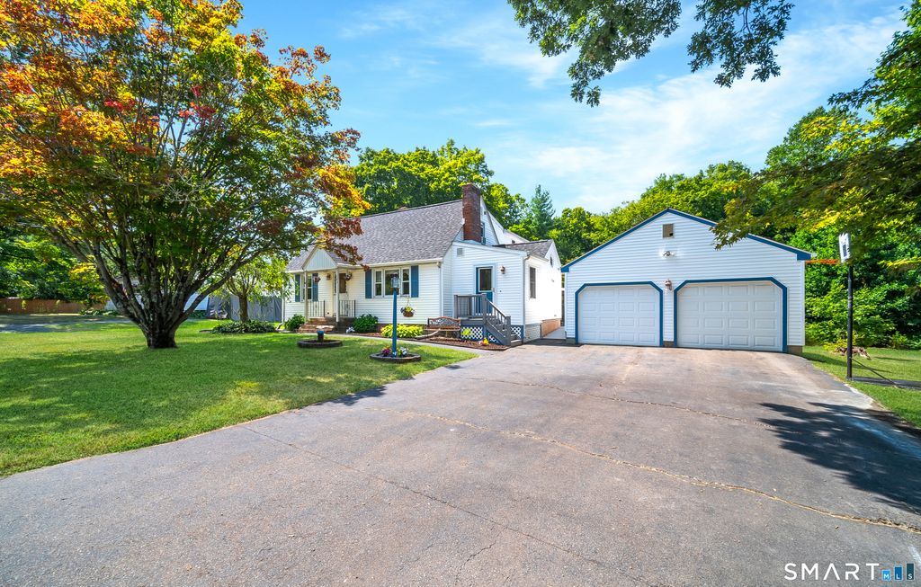 183 Aston Lane, Middletown, CT 06457