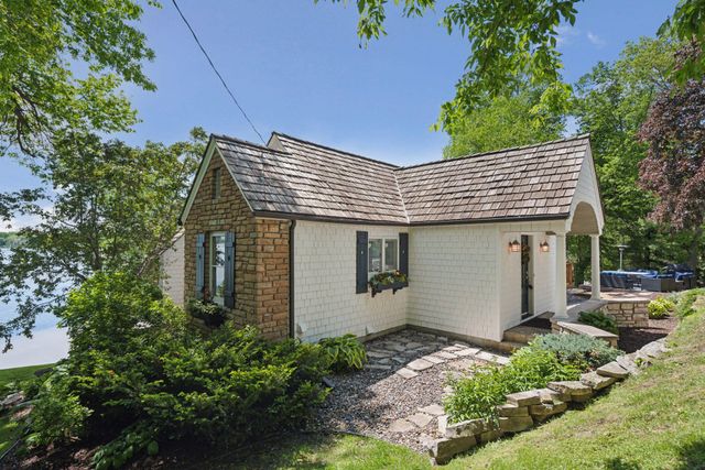 1575 Long Lake Boulevard, Orono, MN 55356