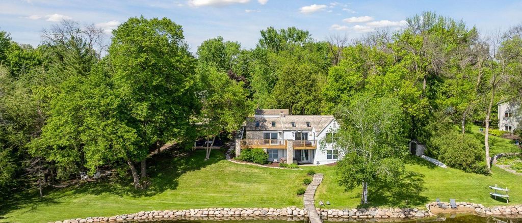 1575 Long Lake Boulevard, Orono, MN 55356