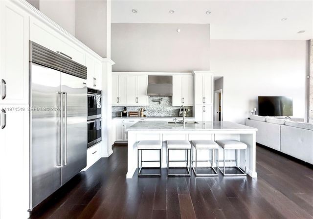 400 Alexandra Cir 0, Weston, FL 33326