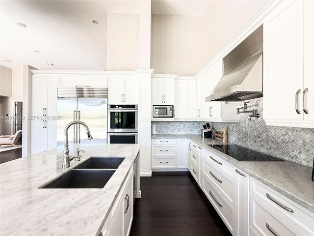 400 Alexandra Cir 0, Weston, FL 33326