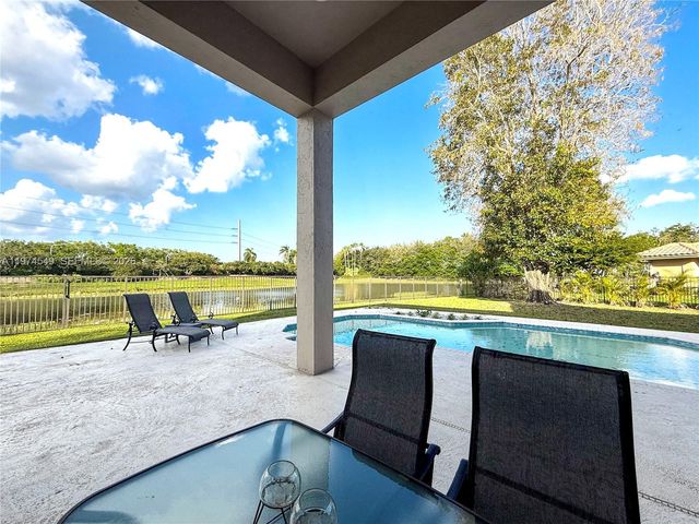 400 Alexandra Cir 0, Weston, FL 33326