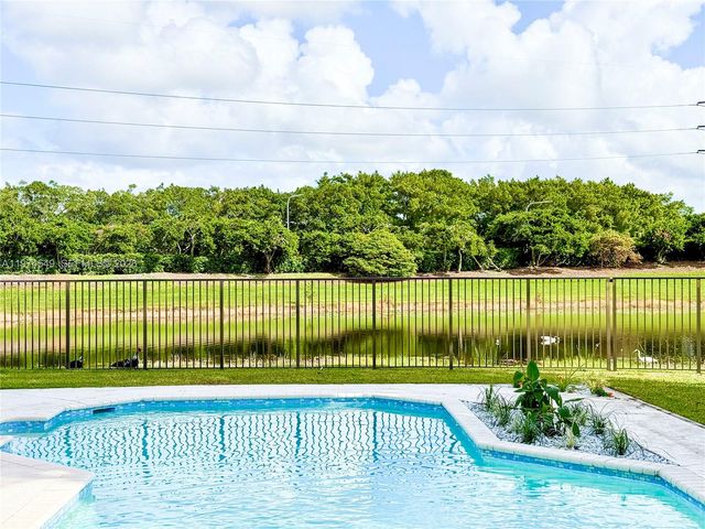 400 Alexandra Cir 0, Weston, FL 33326